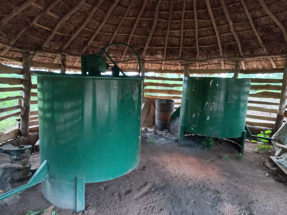 Huiles Naturelles et Savons Artisanaux